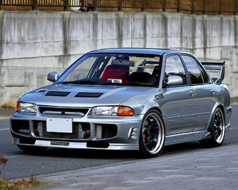 Купить 4 поршневые BBK Kit для Mitsubishi Lancer EVO 3 Переднее колесо 17 дюймов 18 дюймов 345 * 32 мм 355 * 32 мм Ротор онлайн изготовление